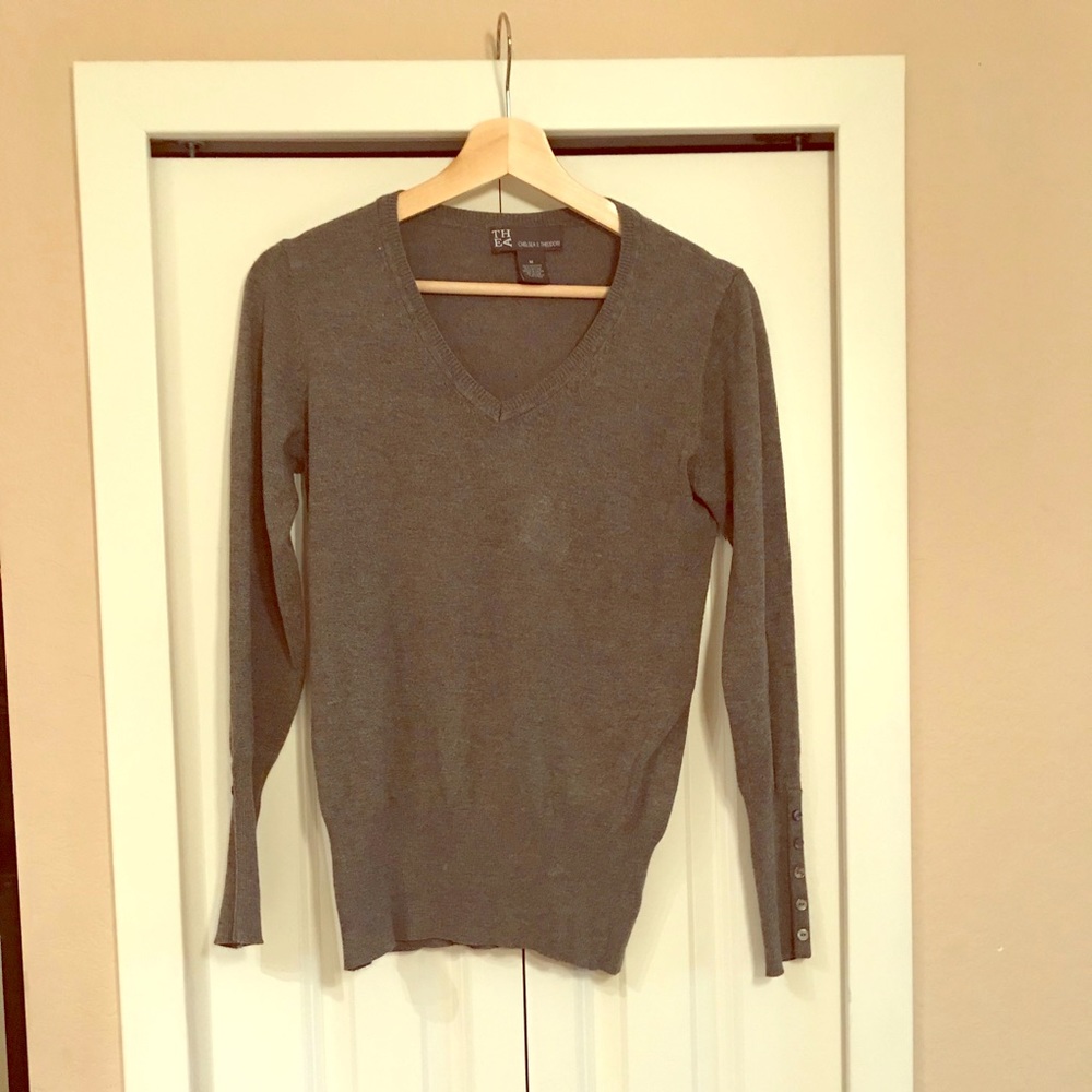 Grey sweater